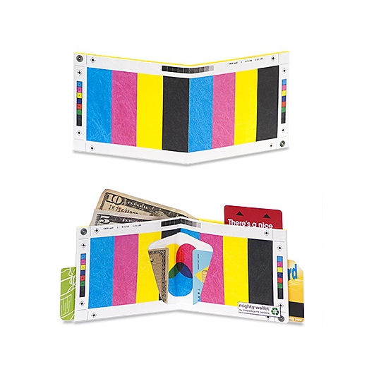 Cool TV mighty wallet design